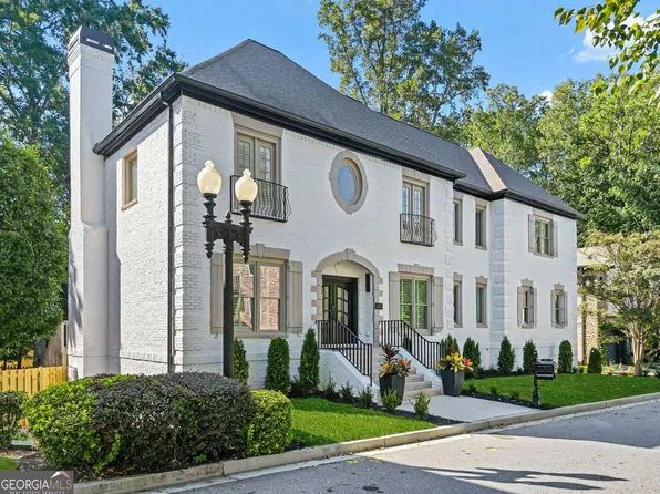 1240 Brookhaven Hideway Ct NE, Atlanta, GA 30319