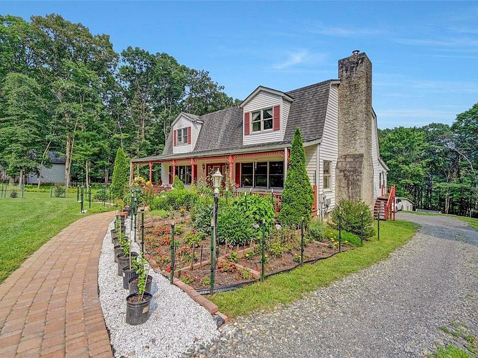1st image of 276 Shady Oaks Dr E