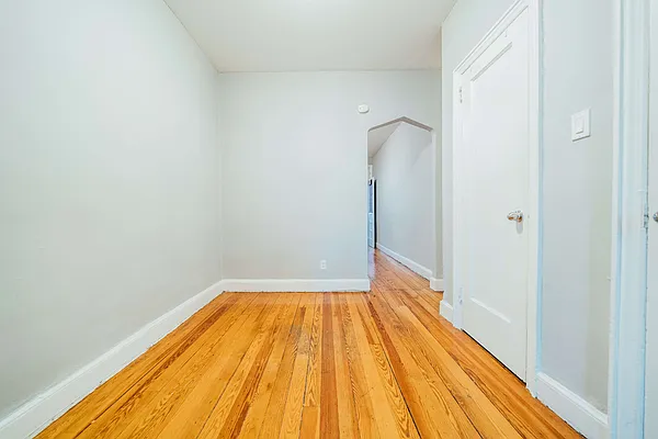 Rented by Nooklyn NYC LLC | media 12