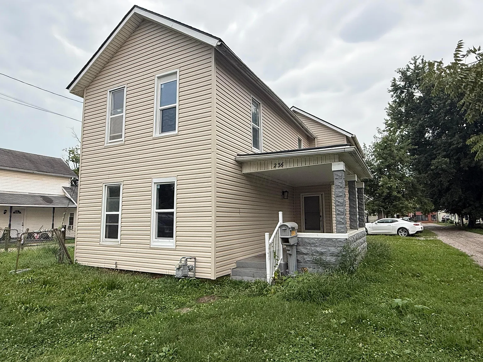 3 bed, 1698 sqft, $1,700 — Photo 1