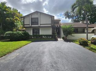 7119 SW 128th Ct, Miami, FL 33183