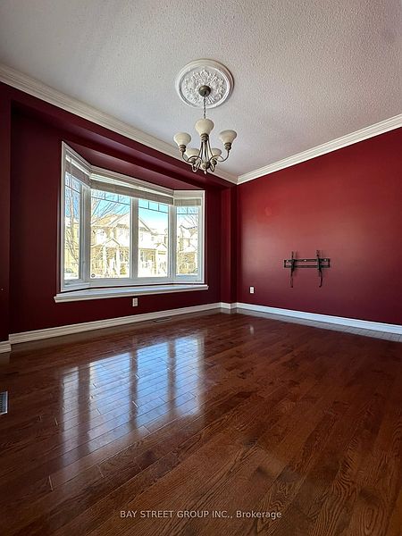 Richmond Hill Townhouse for rent - 4 Bedrooms — photo 7