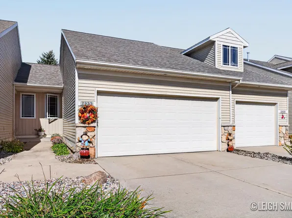 2933 Pebblestone Dr, Hudsonville, MI 49426