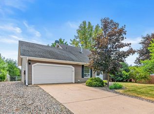 8757 75th St S, Cottage Grove, MN 55016