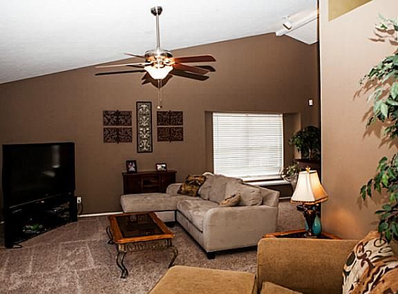 2nd image of 604 Ponderosa Dr