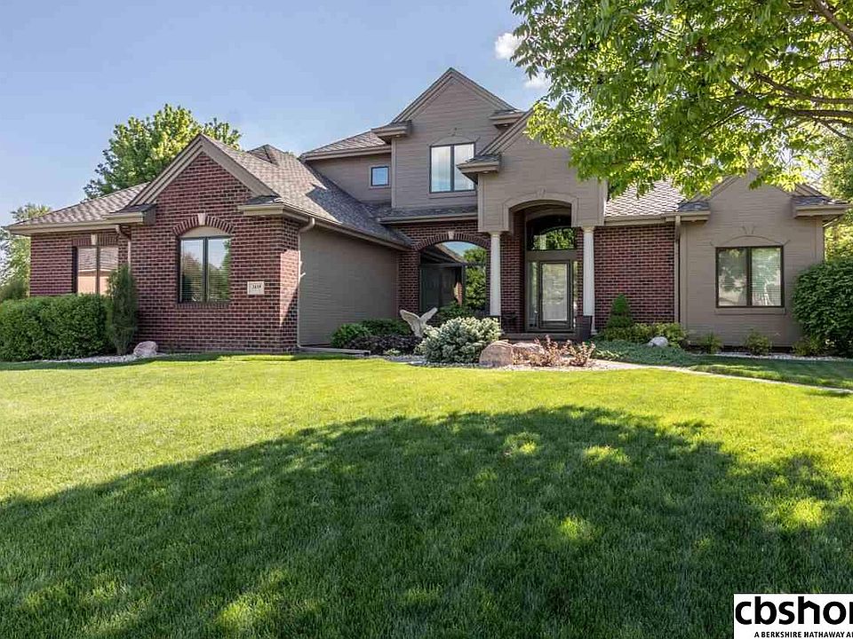 1st image of 2439 S 186th Cir