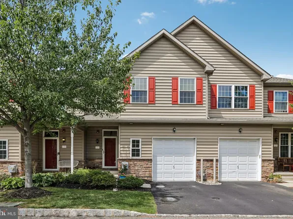 131 Nicoles Way, Chalfont, PA 19067