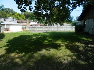 8640 Center St, River Grove, IL 60171