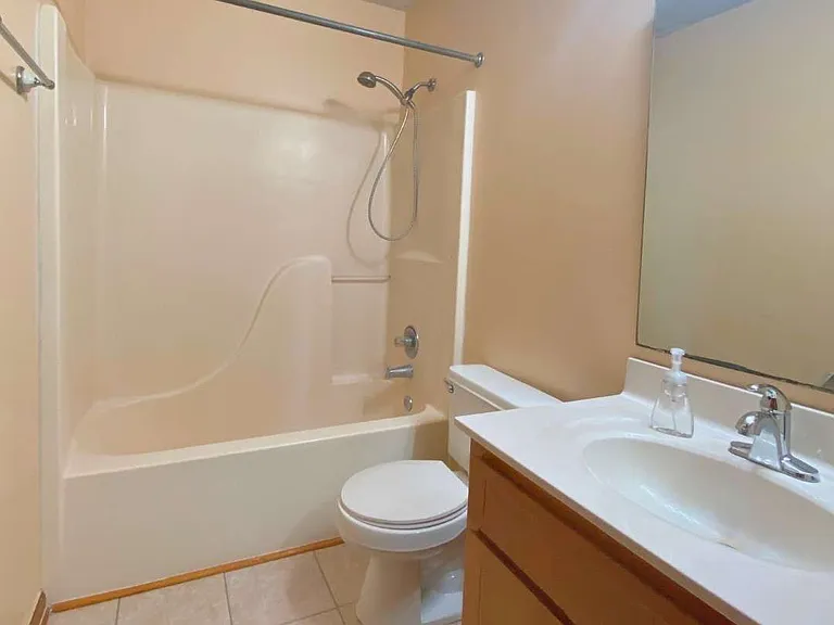 603 Plantation Village Dr — Photo 28