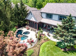 5278 Vista Point Dr, Hamilton Twp, OH