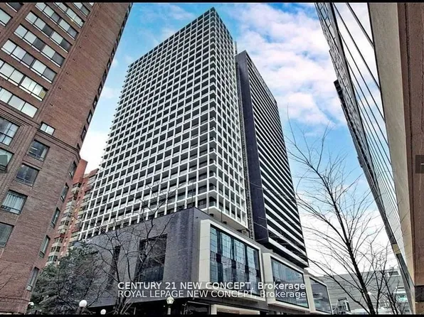 20 Edward St #2221, Toronto, ON M5G 0C5