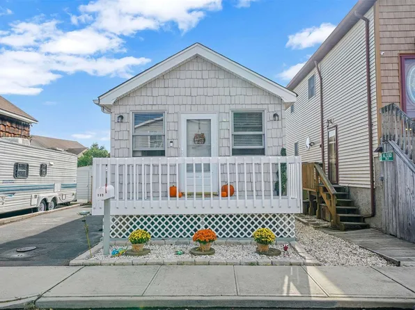 149 Barbara Road, Bellmore, NY 11710