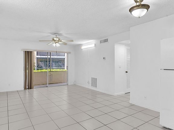 3rd image of 620 NW 13th St #160