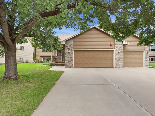 4308 E 38th St, Sioux Falls, SD 57103