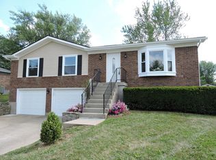 125 Probus Dr, Mount Washington, KY 40047