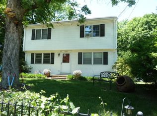 2081 Black River Rd, Far Hills, NJ 07931