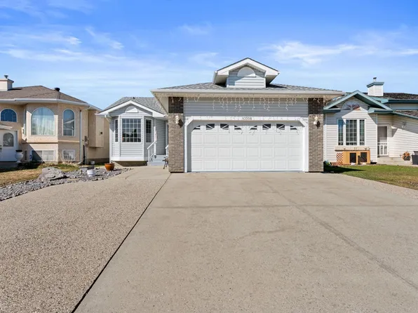 13308 155th Ave NW, Edmonton, AB T6V 1G4