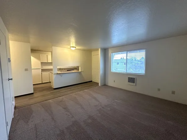 Delta- 6 Unit, 3015 15th St #5, Everett, WA 98201