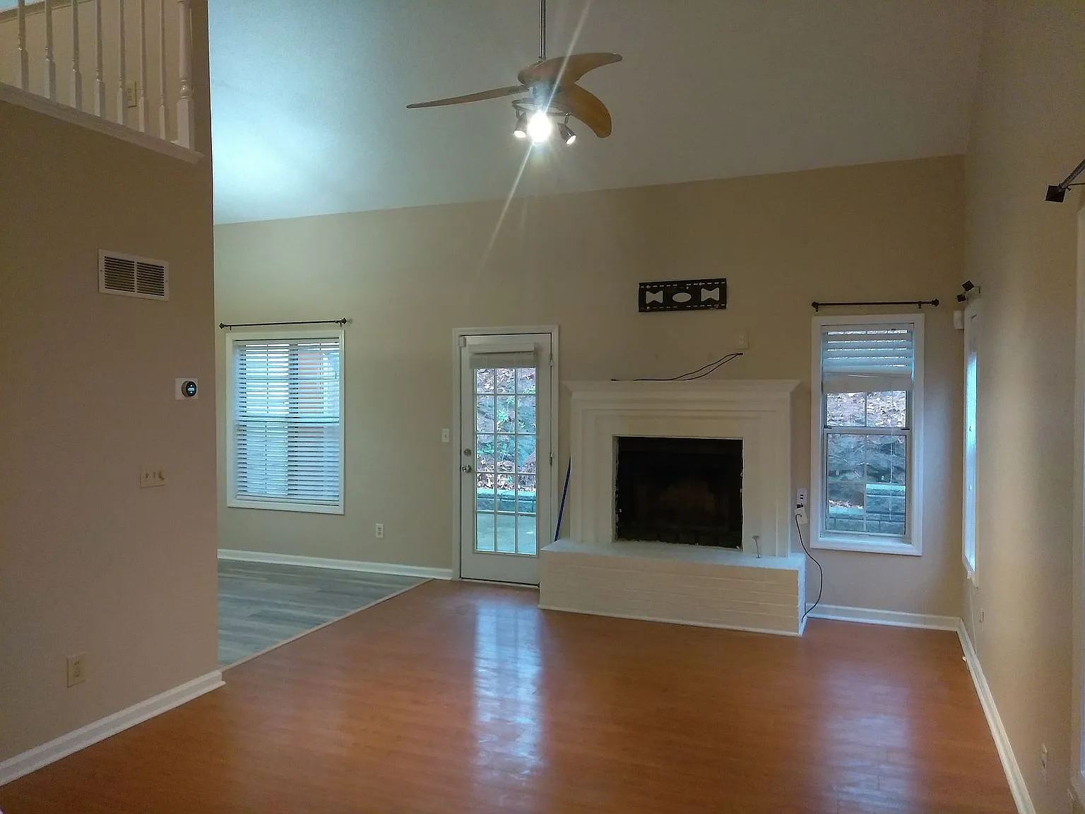 2 bed, 1318 sqft, $1,890 — Photo 3