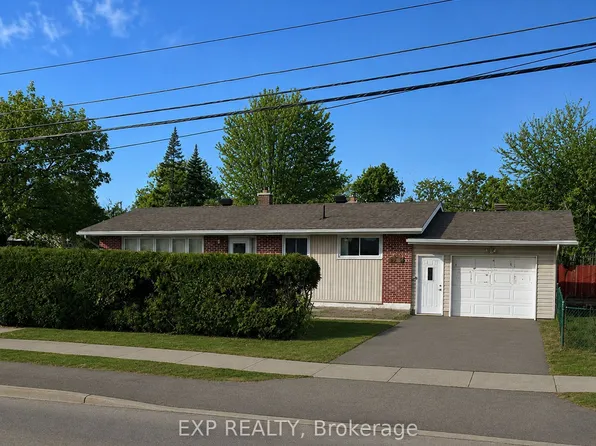 2473 Walkley Rd, Ottawa, ON K1G 3H2
