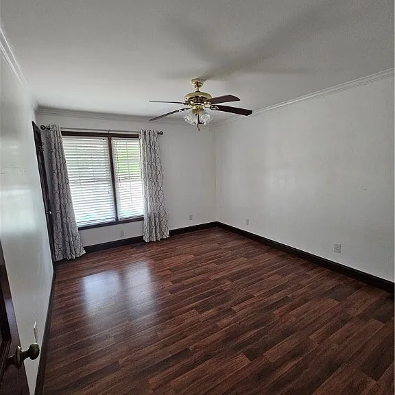 7522 Marie Dr — Photo 10