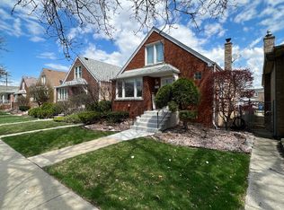 5119 S Monitor Ave, Chicago, IL 60638