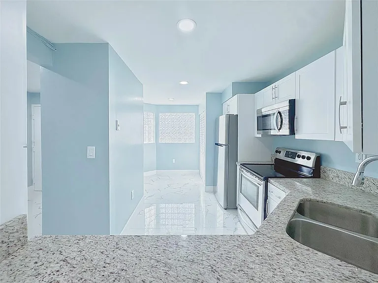 10014 Hammocks Blvd #201 — Photo 9