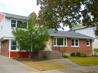 4226 Elm Ave, Lyons, IL 60534
