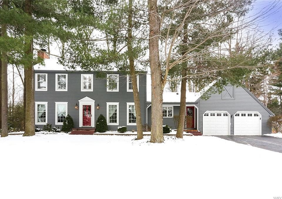 1st image of 136 Wood Acres Dr