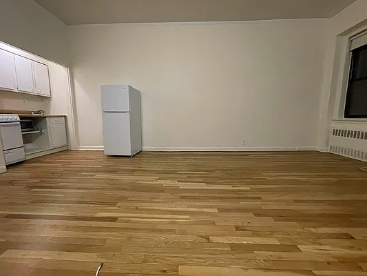 Rented by Douglas Elliman | media 12