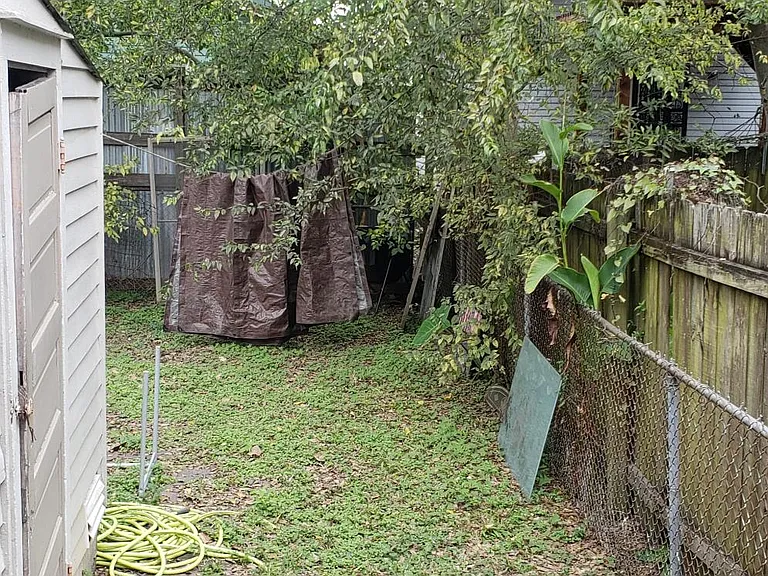 2731 Orleans Ave — Photo 12