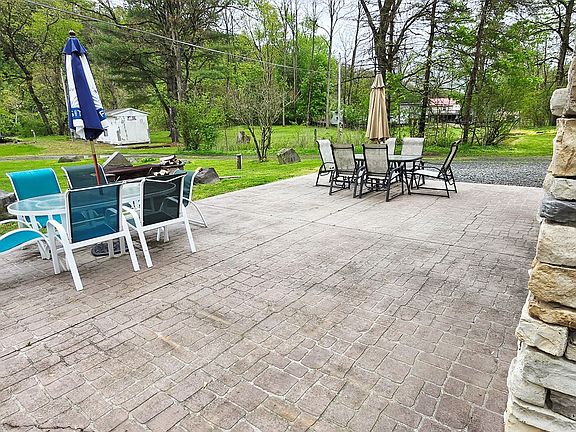 2nd image of 215/187 Teels Landing Ln