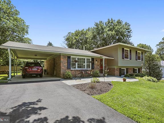 2nd image of 17521 Wheat Fall Dr