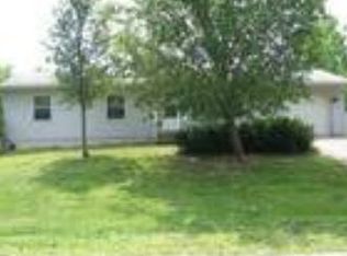 268 E Dodge St, Rio, WI 53960