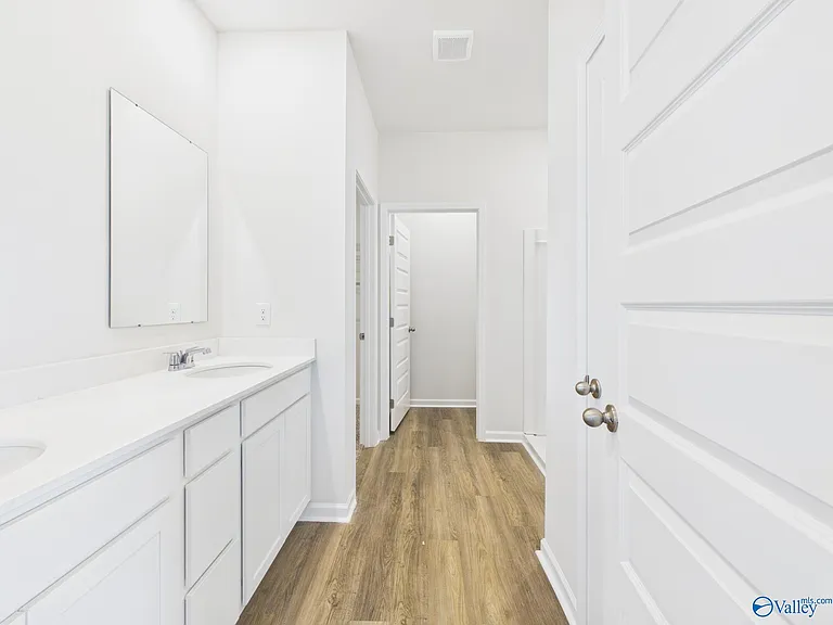 125 Betty Williams Dr — Photo 18