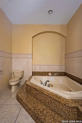2201 Zacatecas Dr — Photo 51