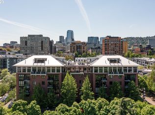 1030 NW Johnson St APT 607, Portland, OR