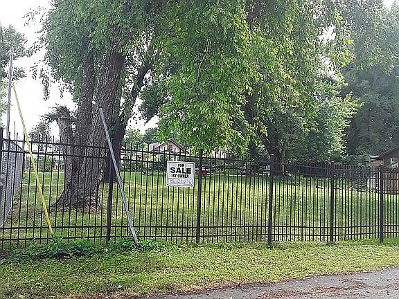 2nd image of 8617 Smart Ave