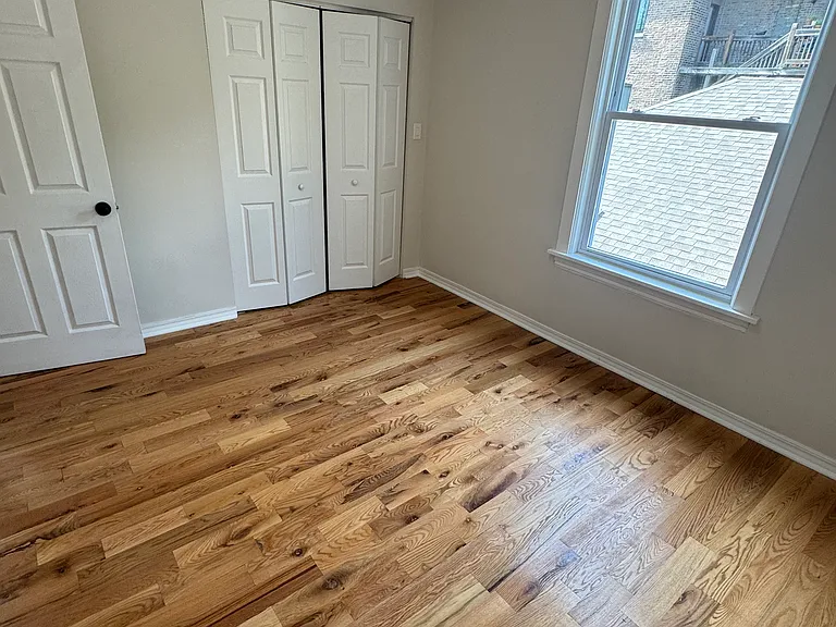 11250 S Vernon Ave #2 — Photo 4