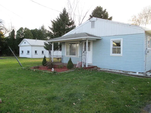 1202 S Main St photo 1