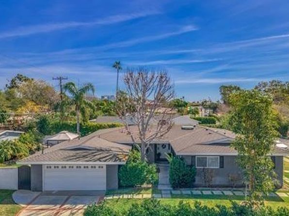 2112 Dover Dr