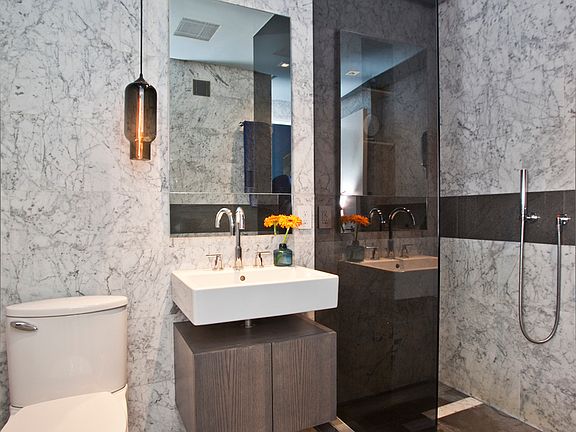 5th image of 100 W 18th St APT 3E