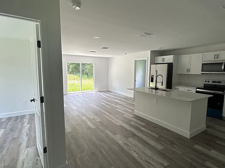58 Olive Cir — Photo 11