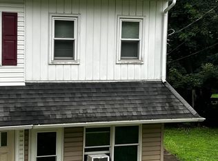 227 Llewellyn Rd, Pottsville, PA 17901