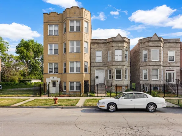 4428 W Congress Pkwy, Chicago, IL 60624