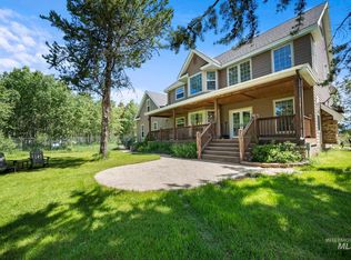 960 Pine Terrace Dr, McCall, ID 83638