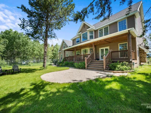 960 Pine Terrace Dr, McCall, ID 83638