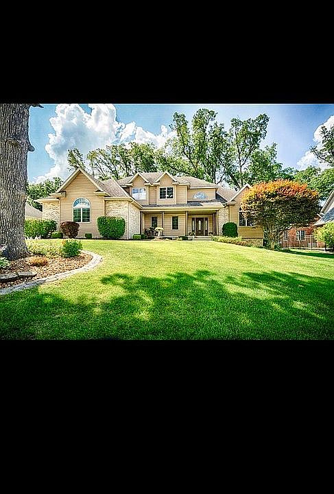 1st image of 14217 W 89th Pl
