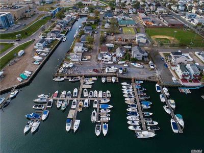 68 Waterview St, East Rockaway, NY, 11518