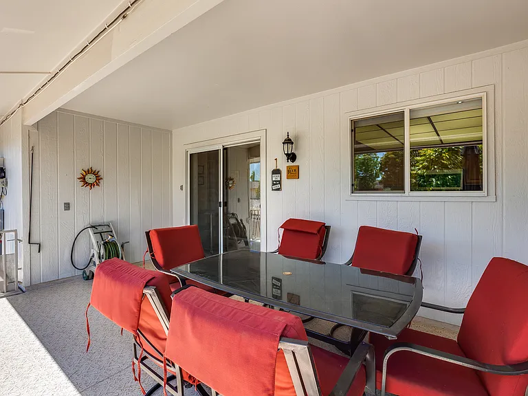 9739 W Desert Hills Dr — Photo 25